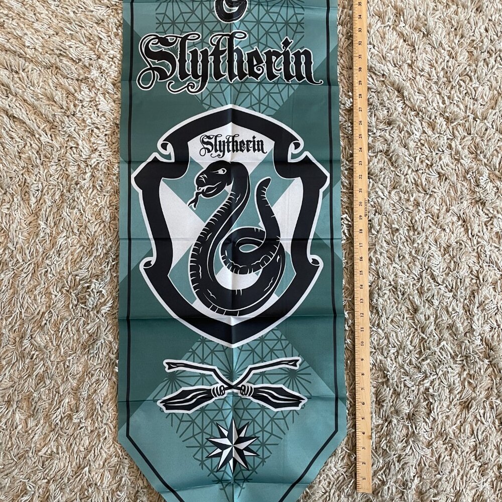 Large Hogwarts House Banners Flags and Harry + Hermione Wands - NEW - Picture 2 of 4